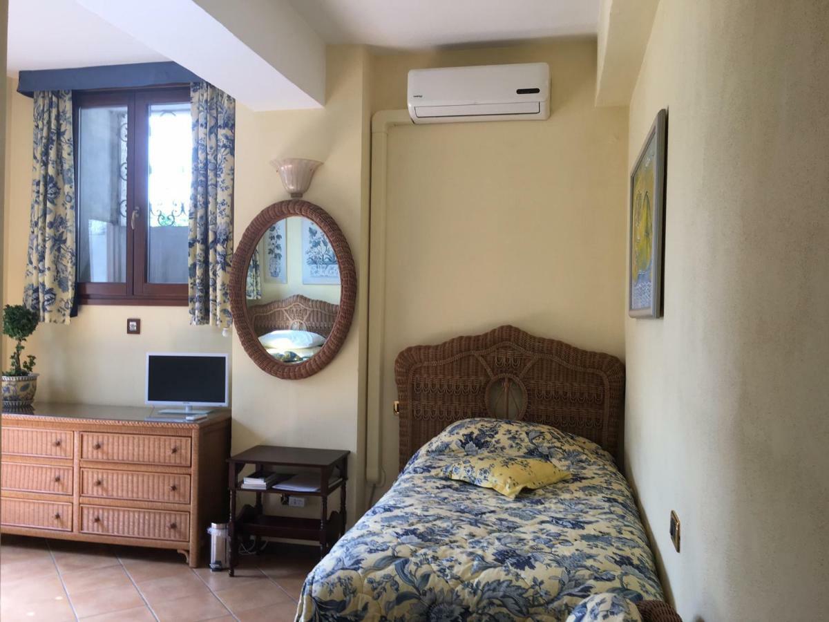 Villa Castiglioni Apartment Laglio Luaran gambar